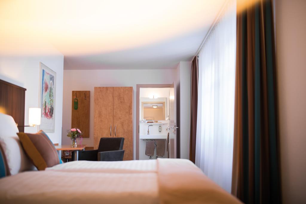 Centro Hotel U-No1, Trademark Collection By Wyndham Großbettlingen Exteriér fotografie